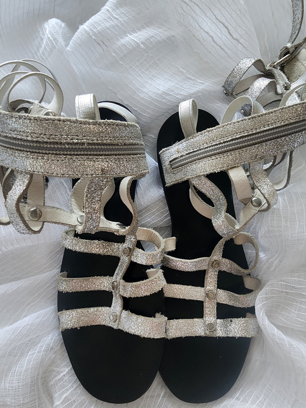 RUDSAK Metallic Silver Shimmer Leather Strappy Gladiator Flat Sandals Size 38